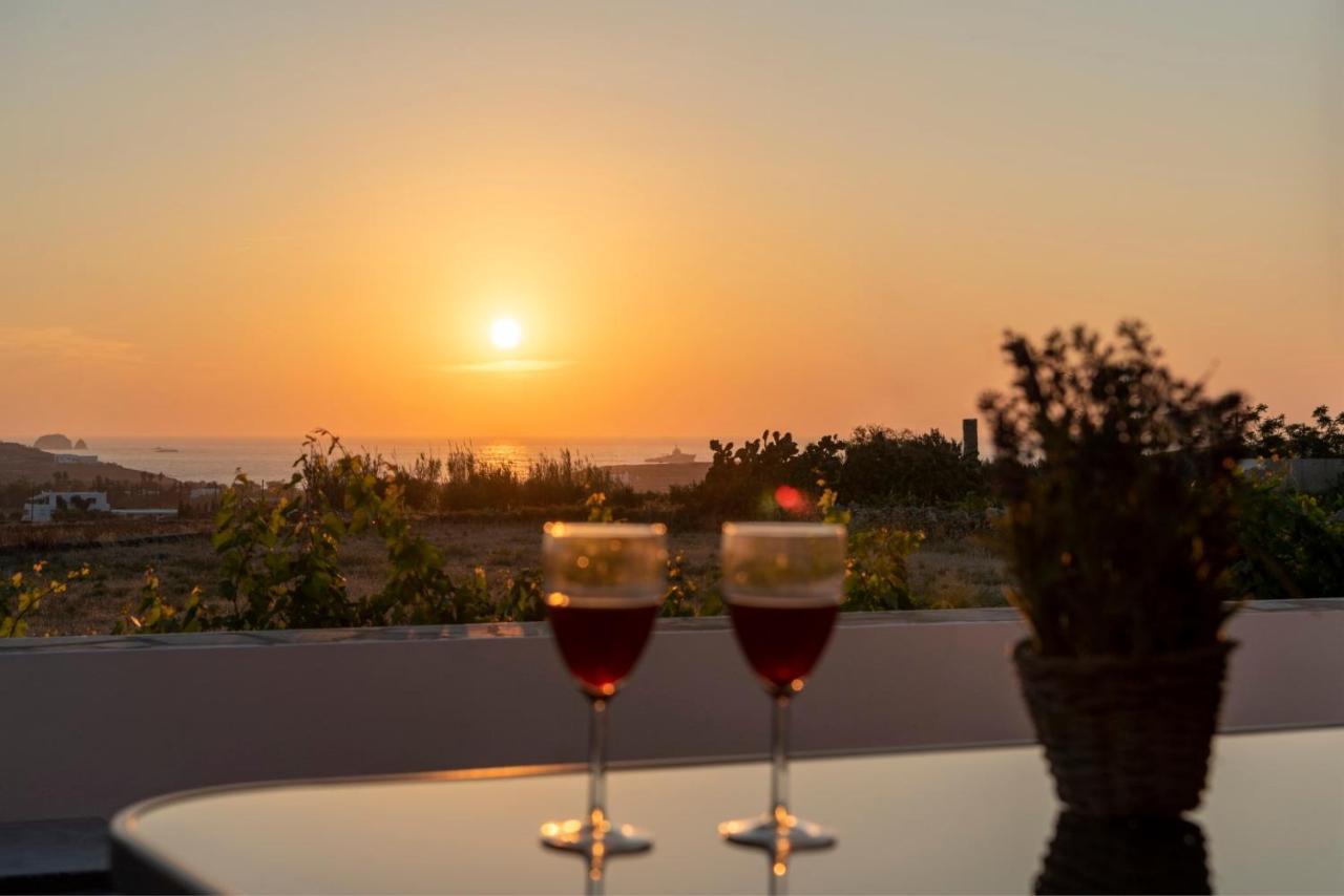 Kalamies * Parikia (Paros)